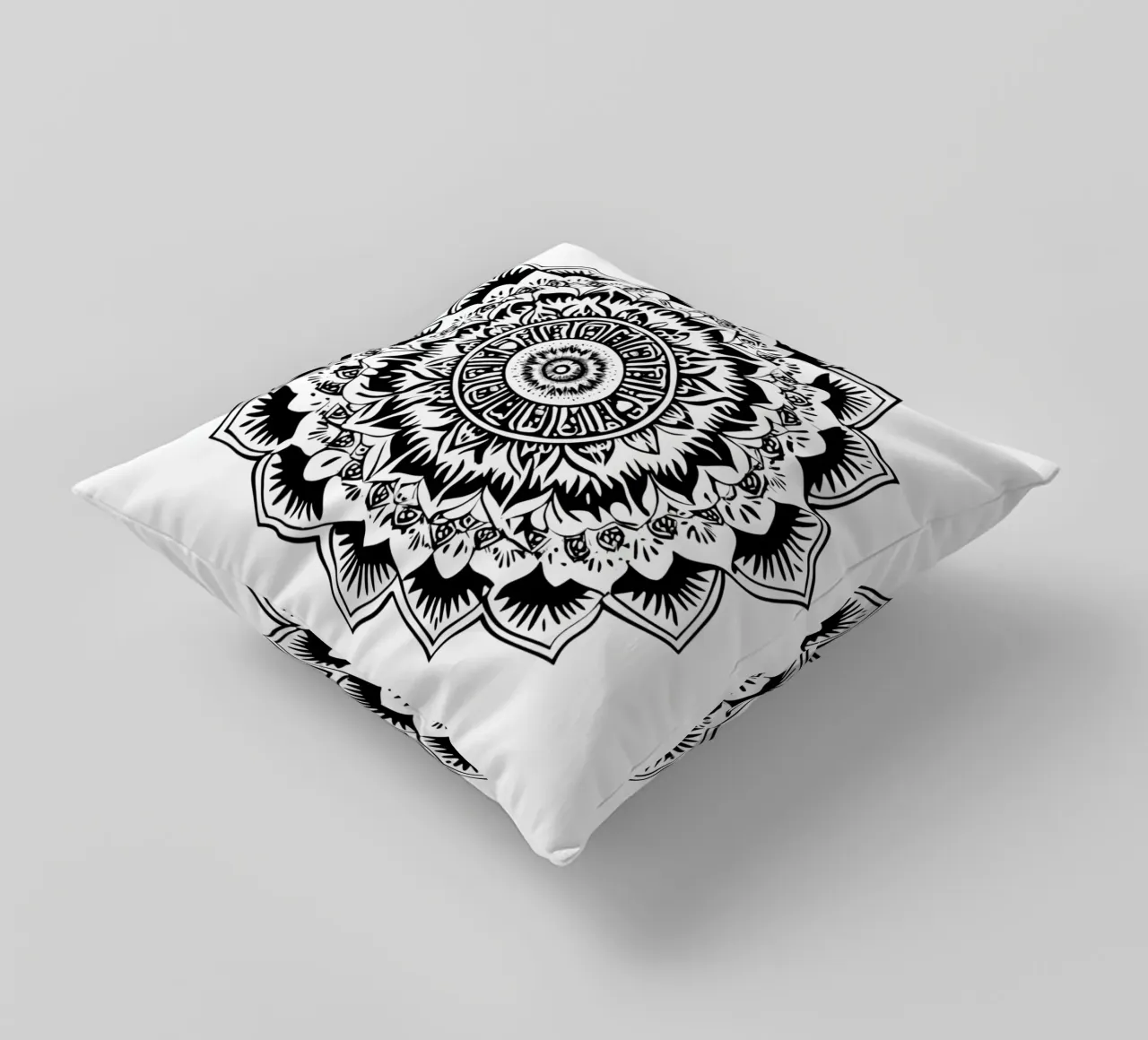 Mandala in bianco e nero cuscino da Spiritual Touch