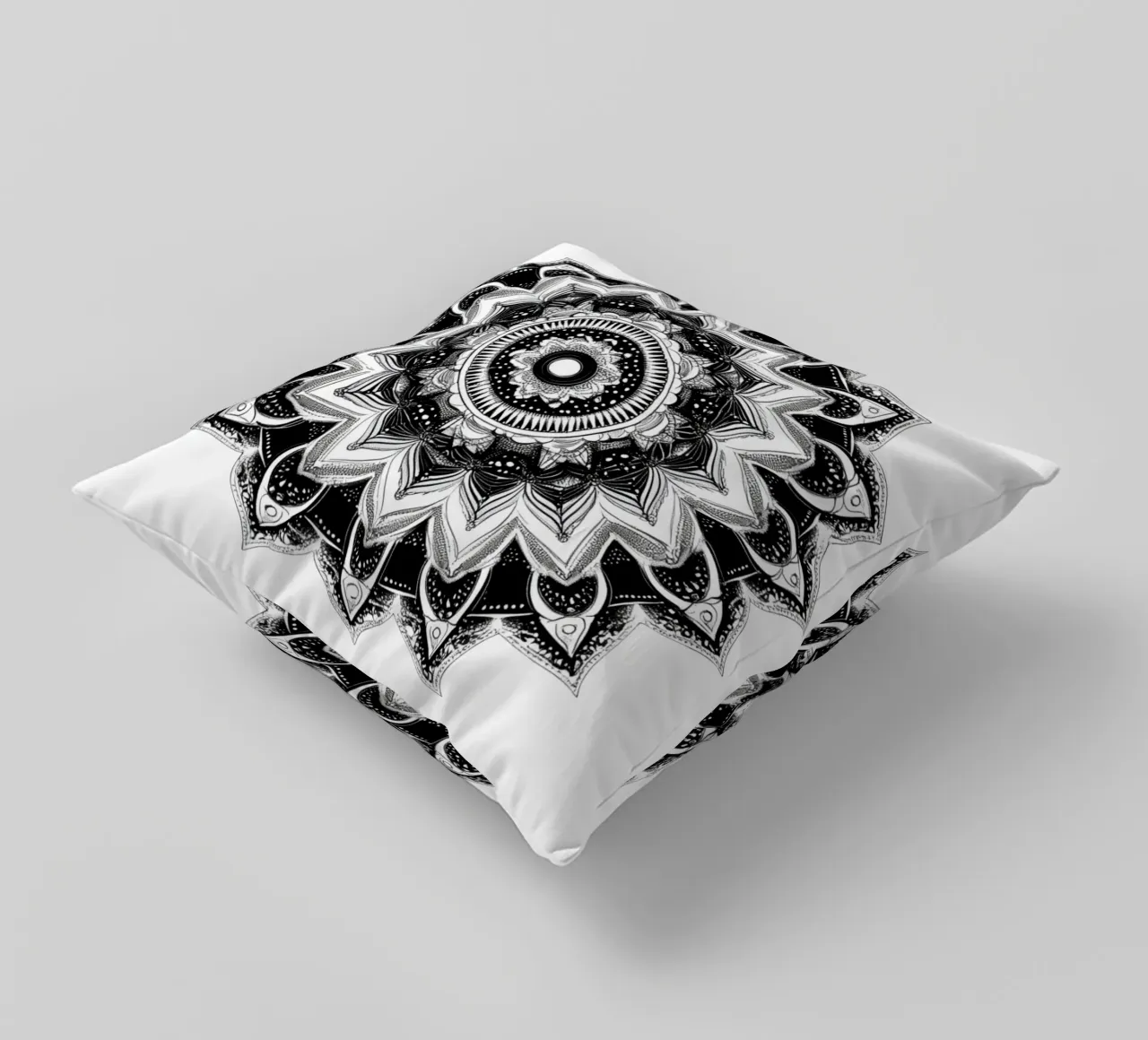Mandala in bianco e nero cuscino da Spiritual Touch