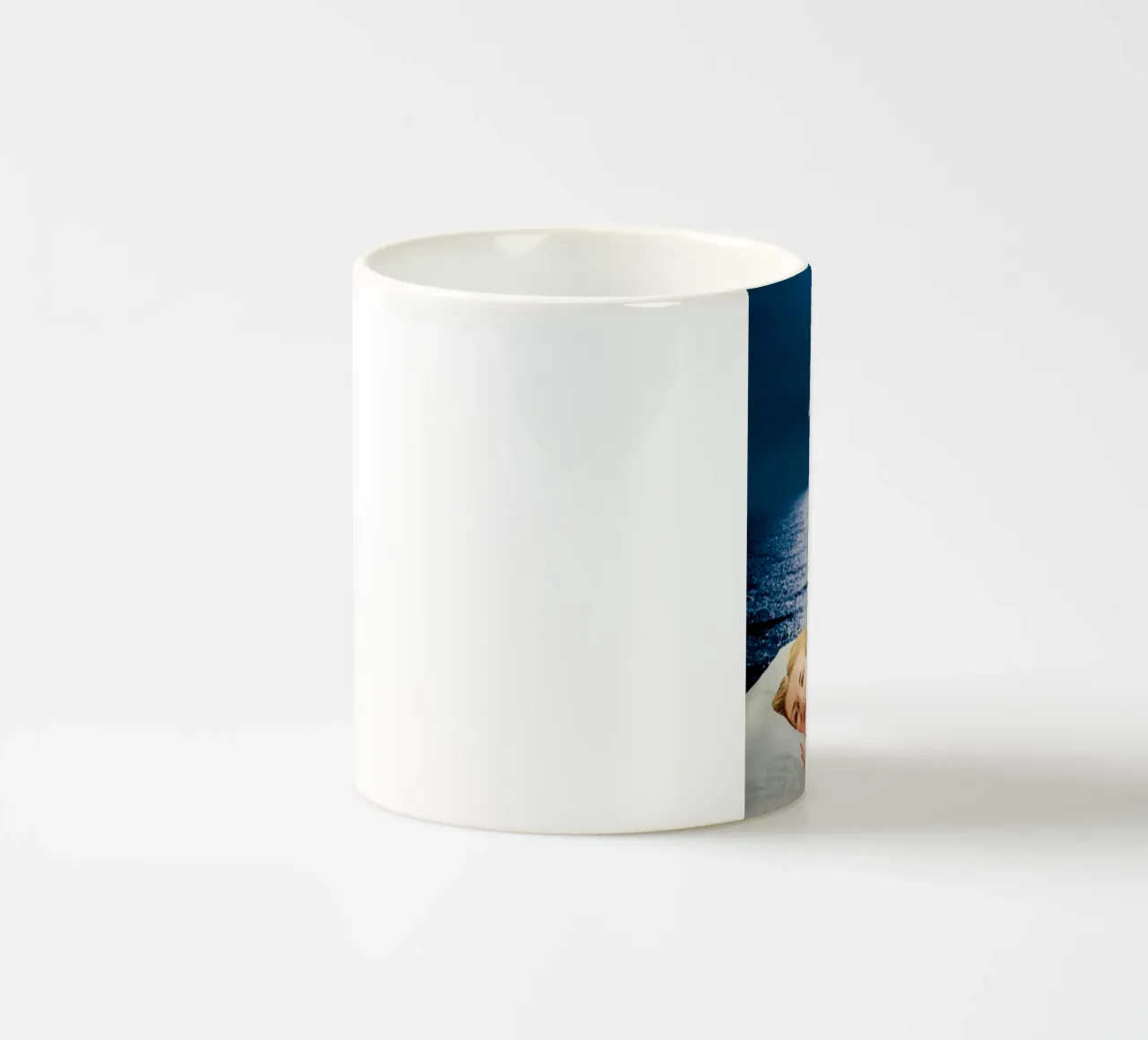 U up? Late night texts tazza in ceramica da MsGonzalez