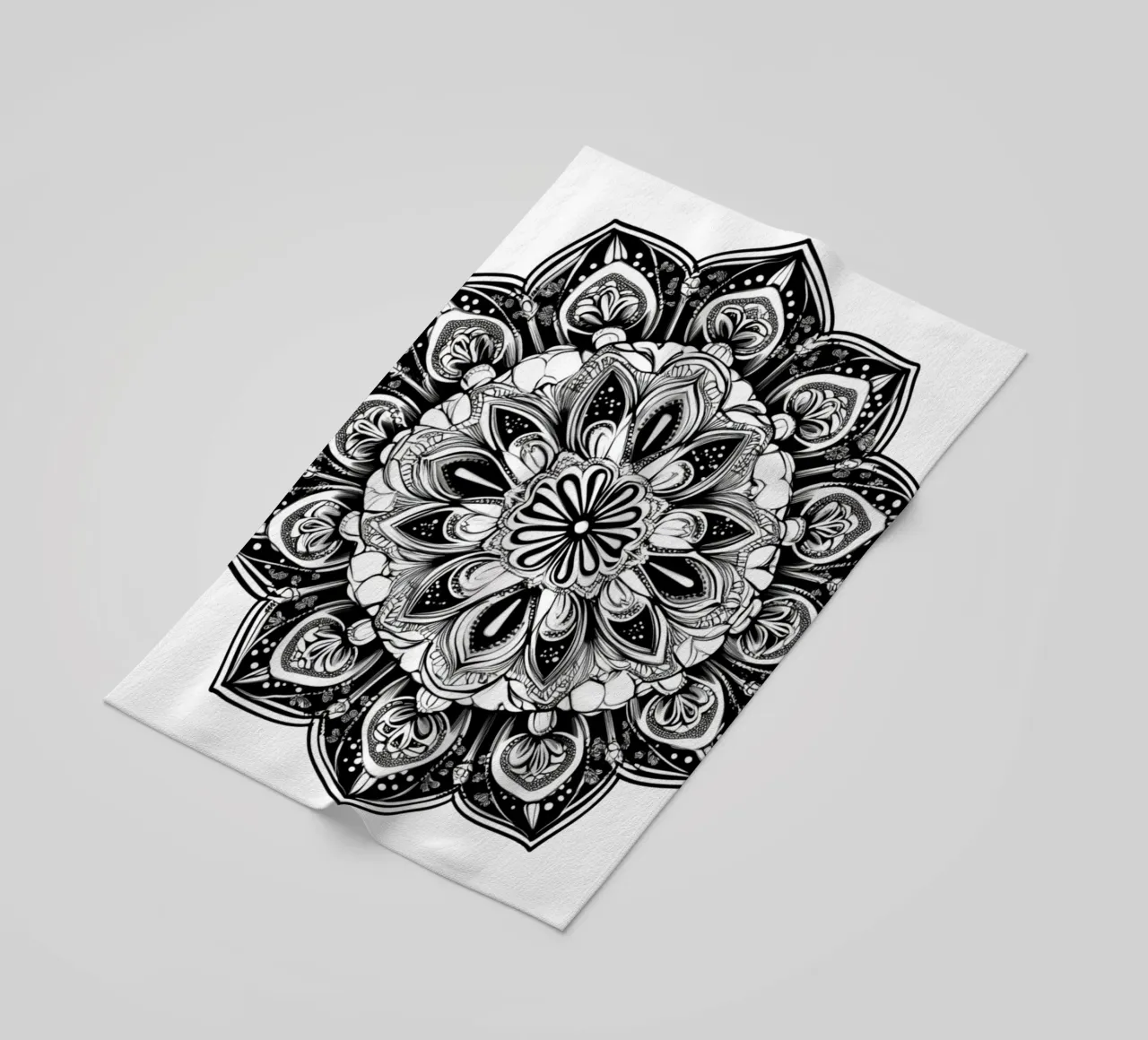 Mandala in bianco e nero telo mare da Spiritual Touch