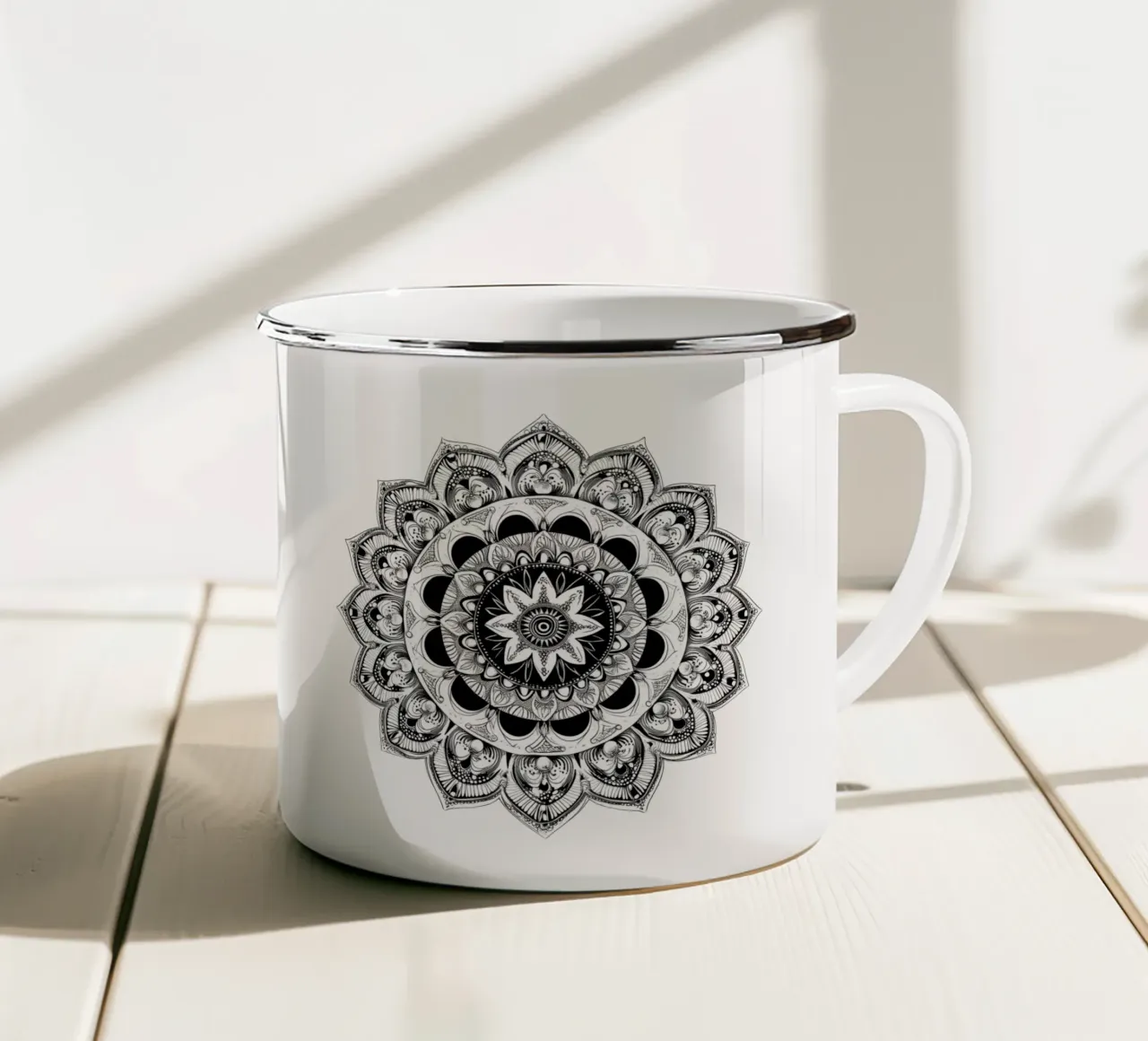 Mandala in bianco e nero tazza in smalto da Spiritual Touch
