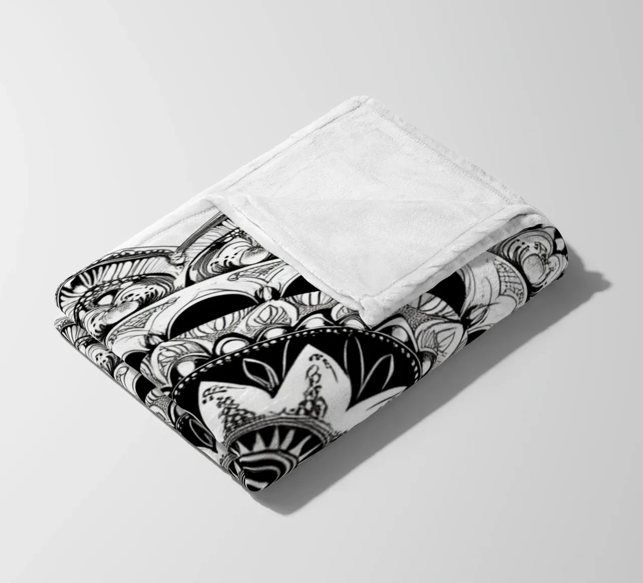 Mandala in bianco e nero coperta in pile da Spiritual Touch