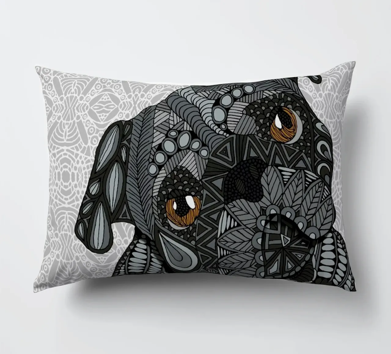 Black Pug cuscino da Angelika Parker