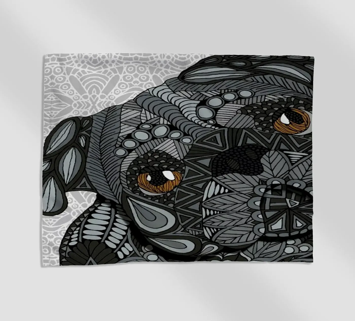 Black Pug telo mare da Angelika Parker