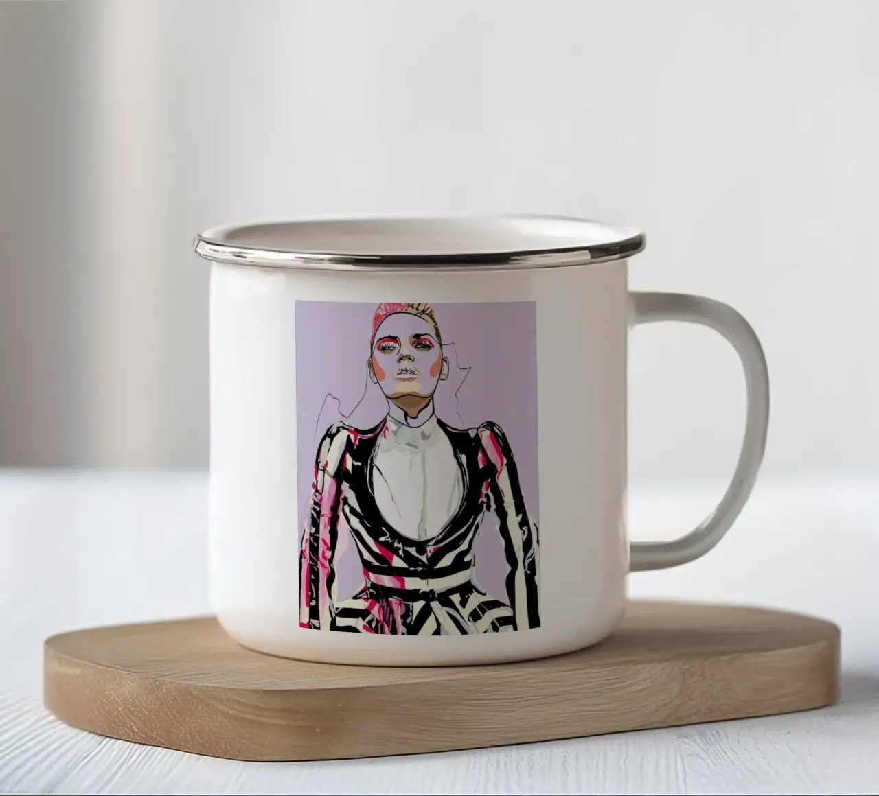 Pretty in Pink 3 tazza in smalto da Marcell Naubert