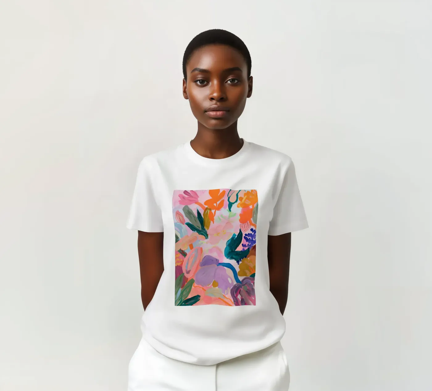 Impression d'art abstrait coloré de fleurs, œuvres d'art abstraites florales t-shirt de Boheme