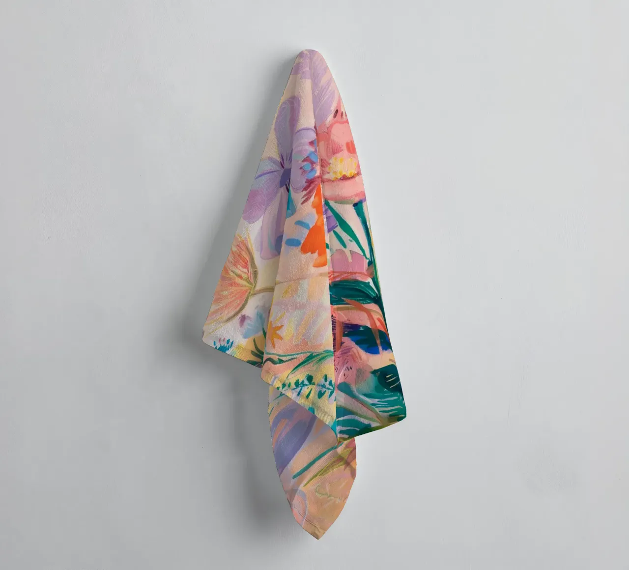 Blume abstrakt, bunte Kunstdrucke, abstrakte florale Poster Handtuch von Boheme