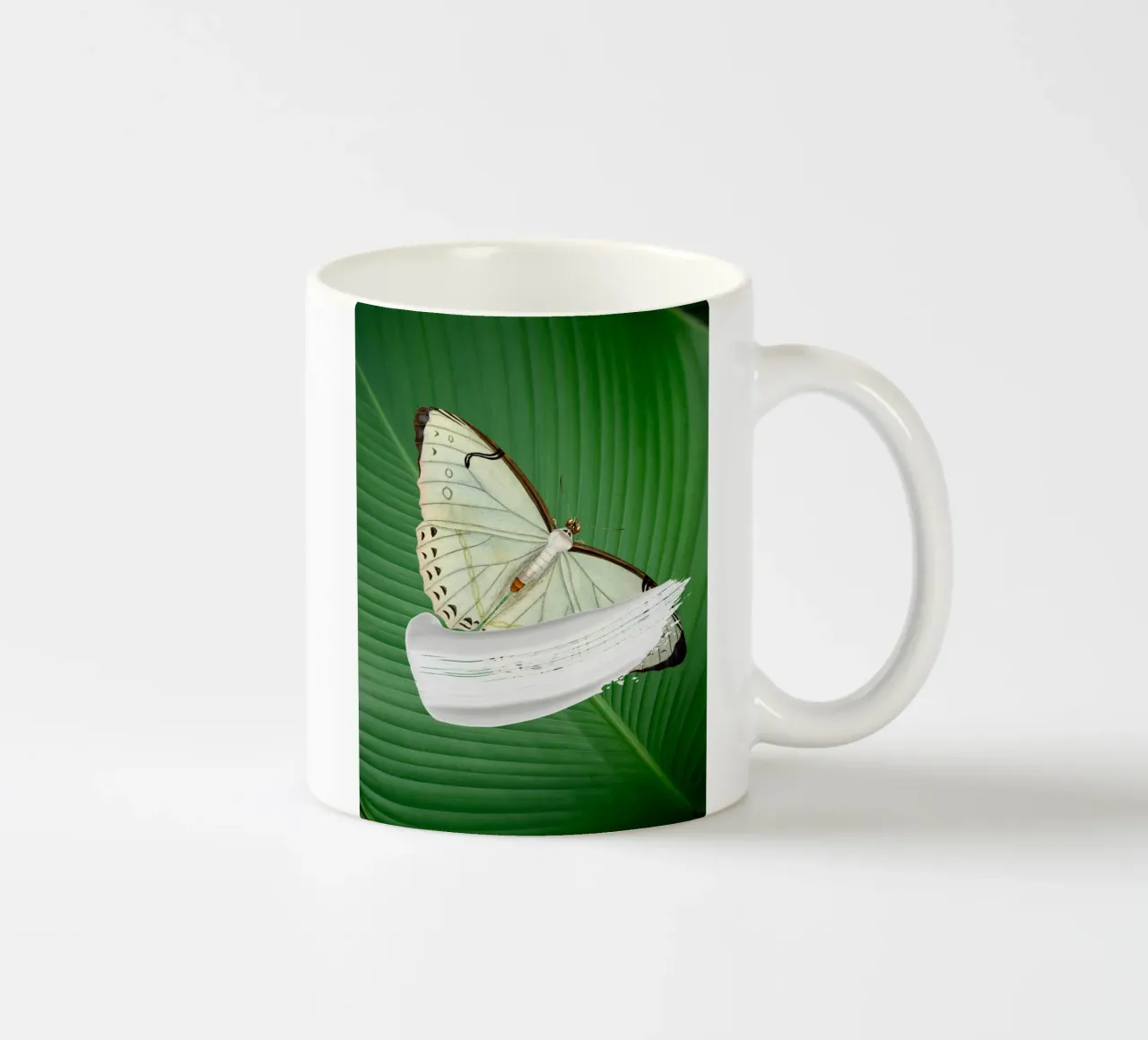 Butterfly on the leaf tazza in ceramica da LisaArtes