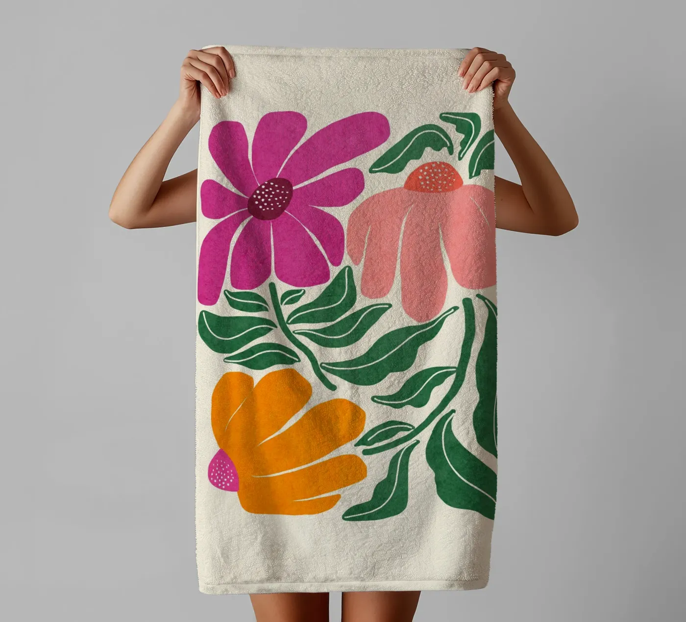 Whimsy Bloom - bright serviette de bain de Gale Switzer