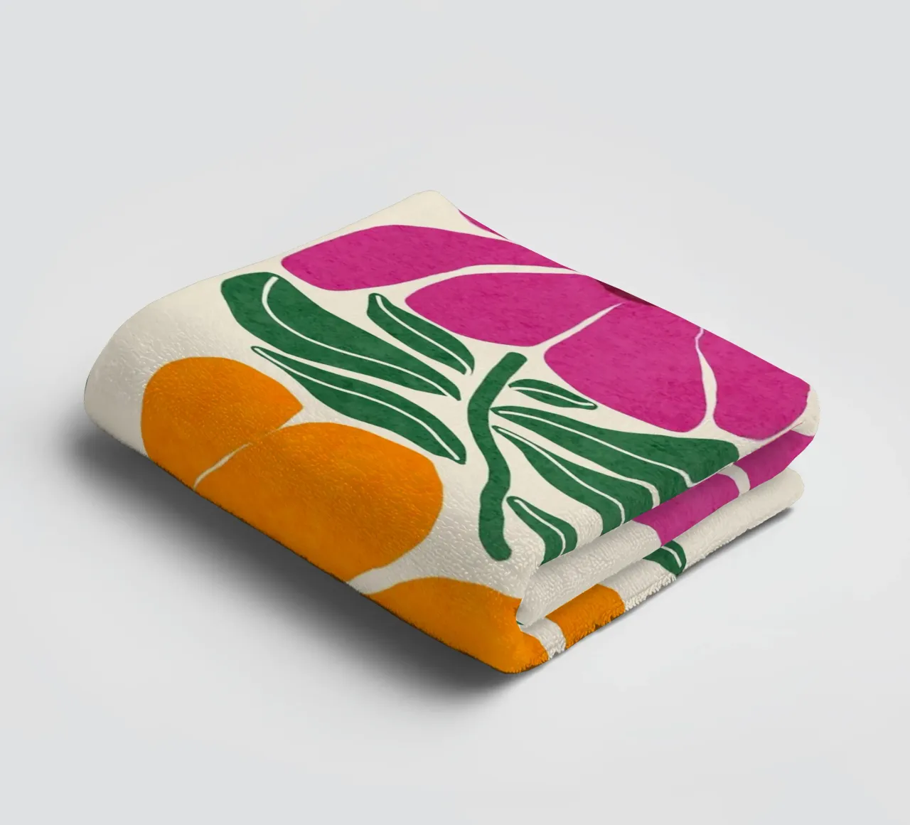 Whimsy Bloom - luminoso asciugamano da bagno da Gale Switzer