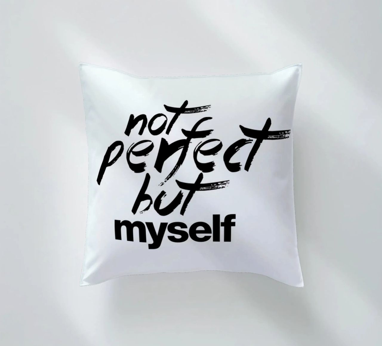 Not Perfect but myself cuscino da FUNKE Lifestyle GmbH