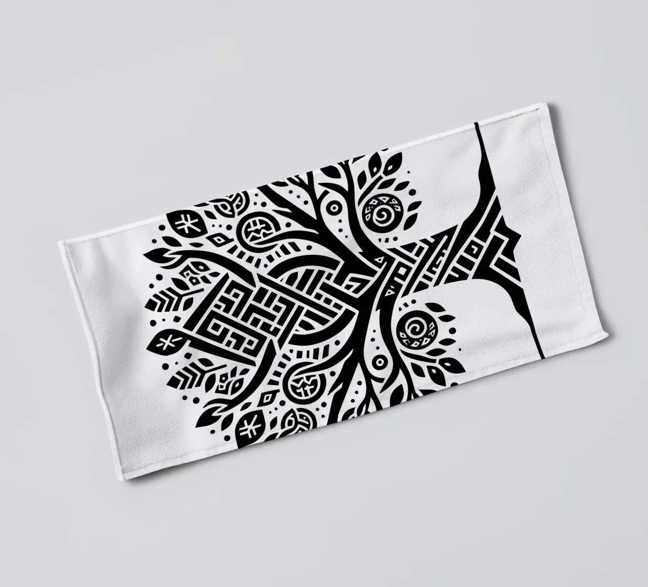 Mandala in bianco e nero asciugamano da bagno da Spiritual Touch