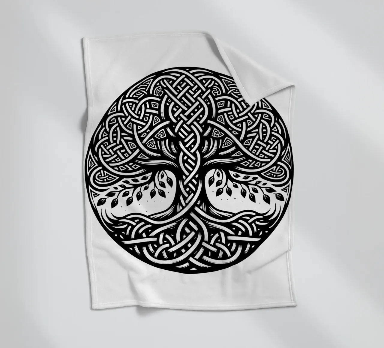 Mandala in bianco e nero coperta in pile da Spiritual Touch