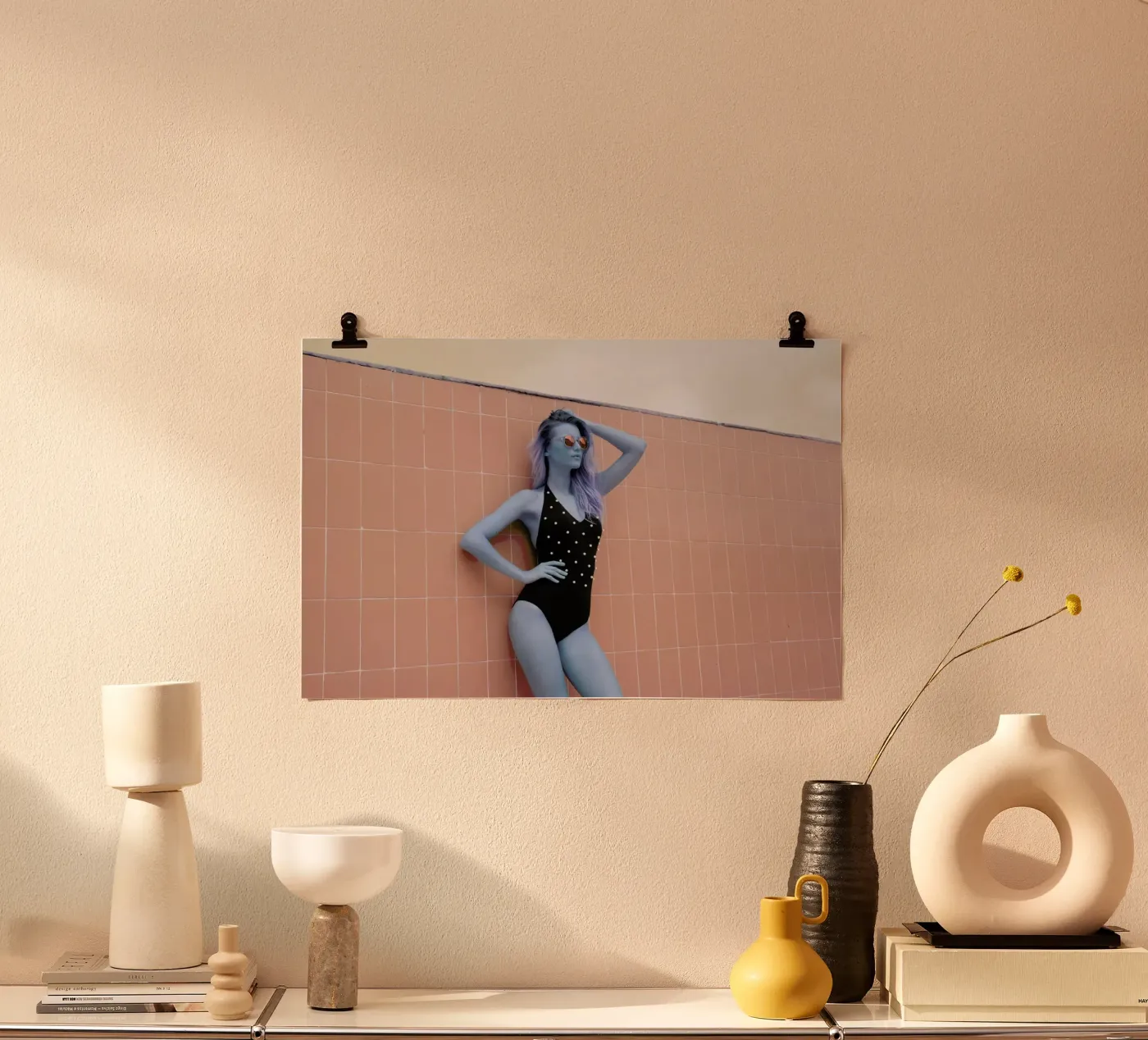 Pool Girl poster da Lara Zankoul