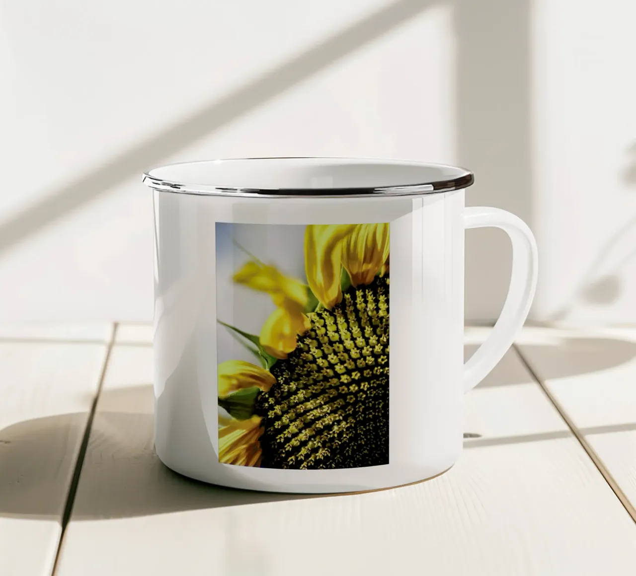 Sunflower tazza in smalto da Shot By Clint
