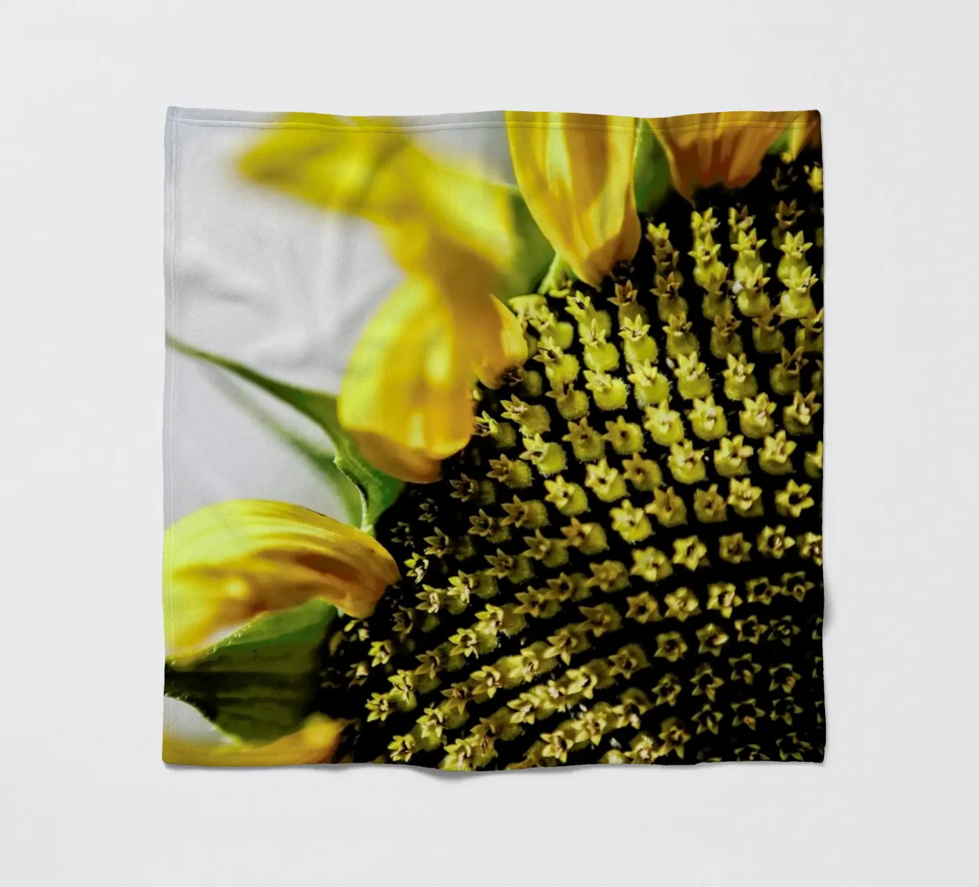 Sunflower fleecedeken van Shot By Clint