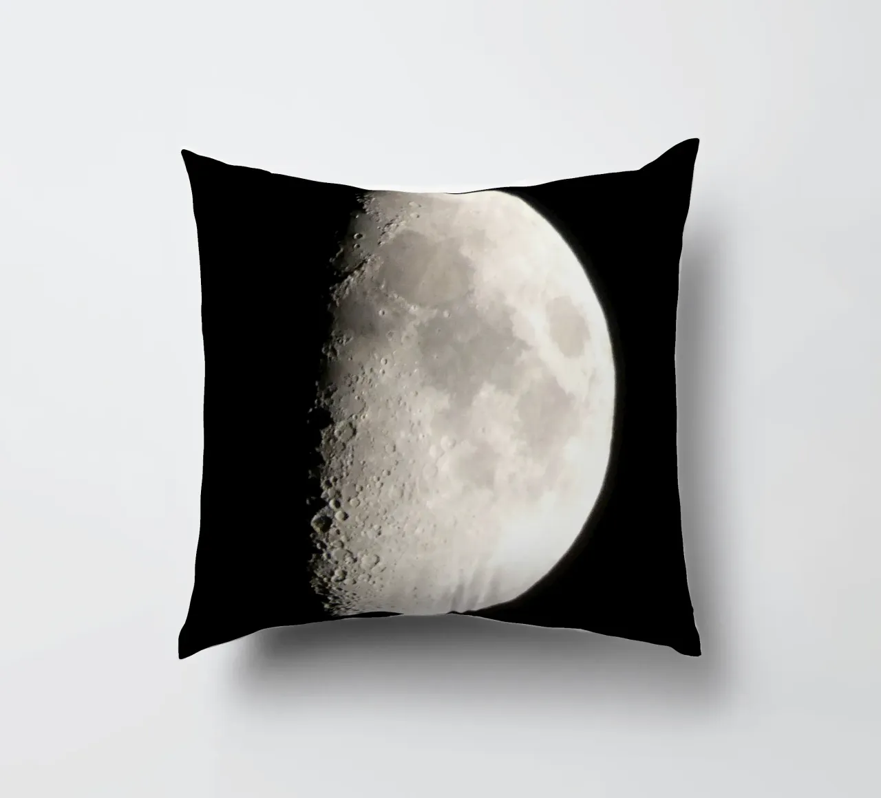 Demi Lune dans l'obscurité cuscino da Estelle Création