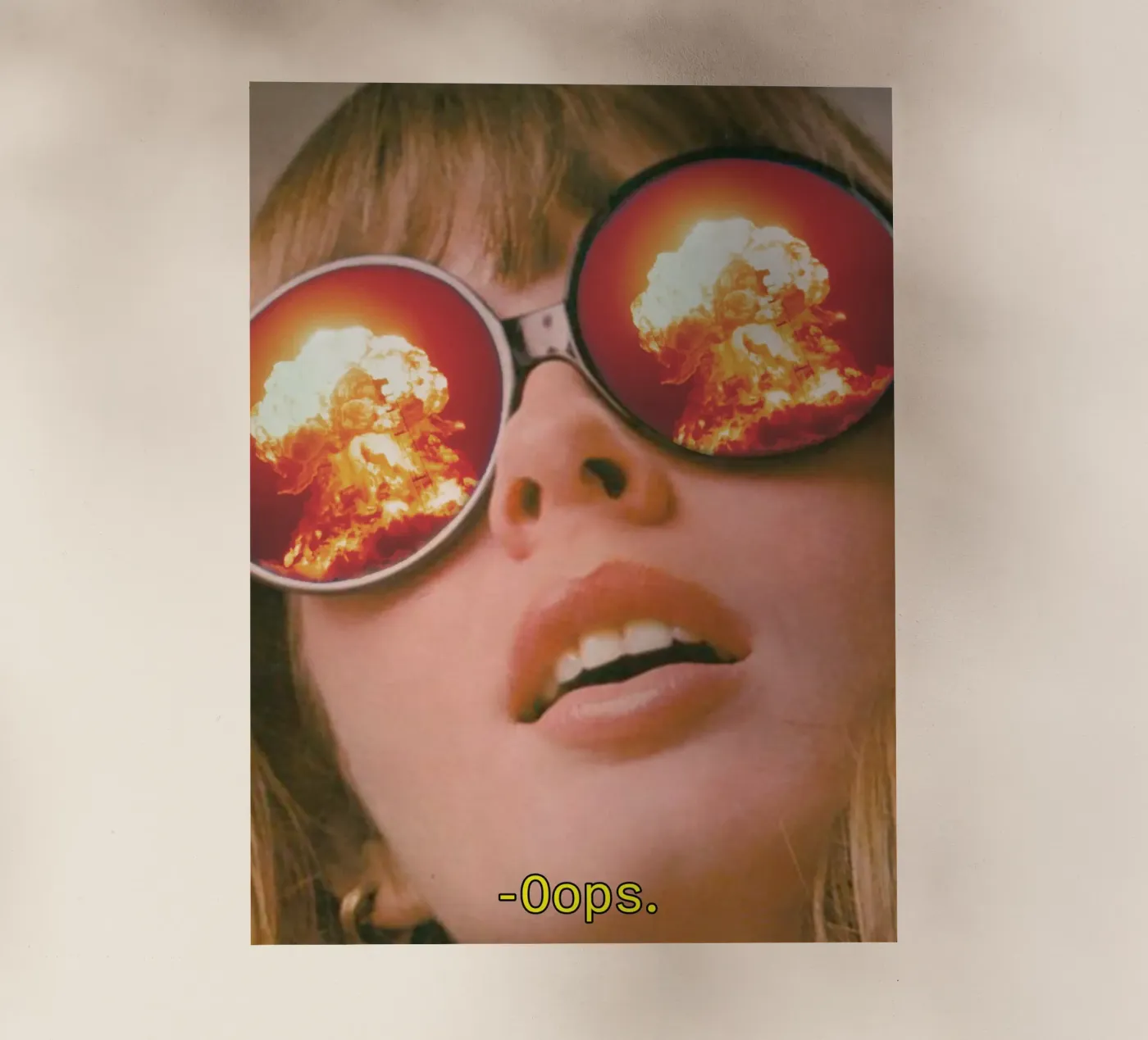 Oops. (The Explosion) pellicola backlit da MsGonzalez