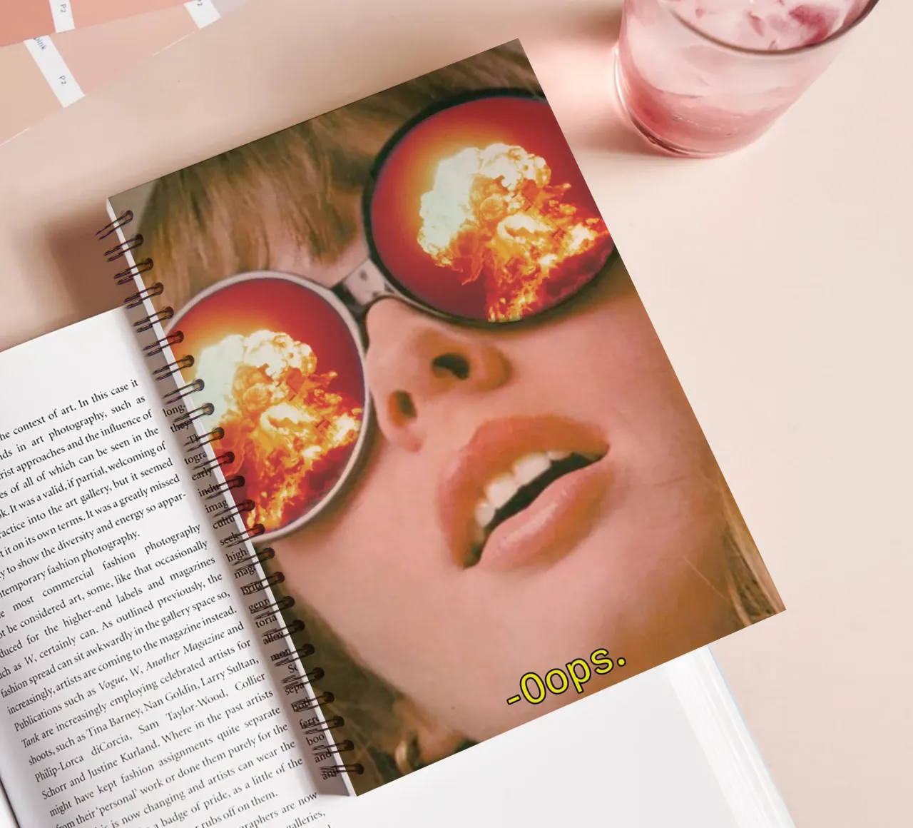 Oops. (The Explosion) diario ad anelli da MsGonzalez