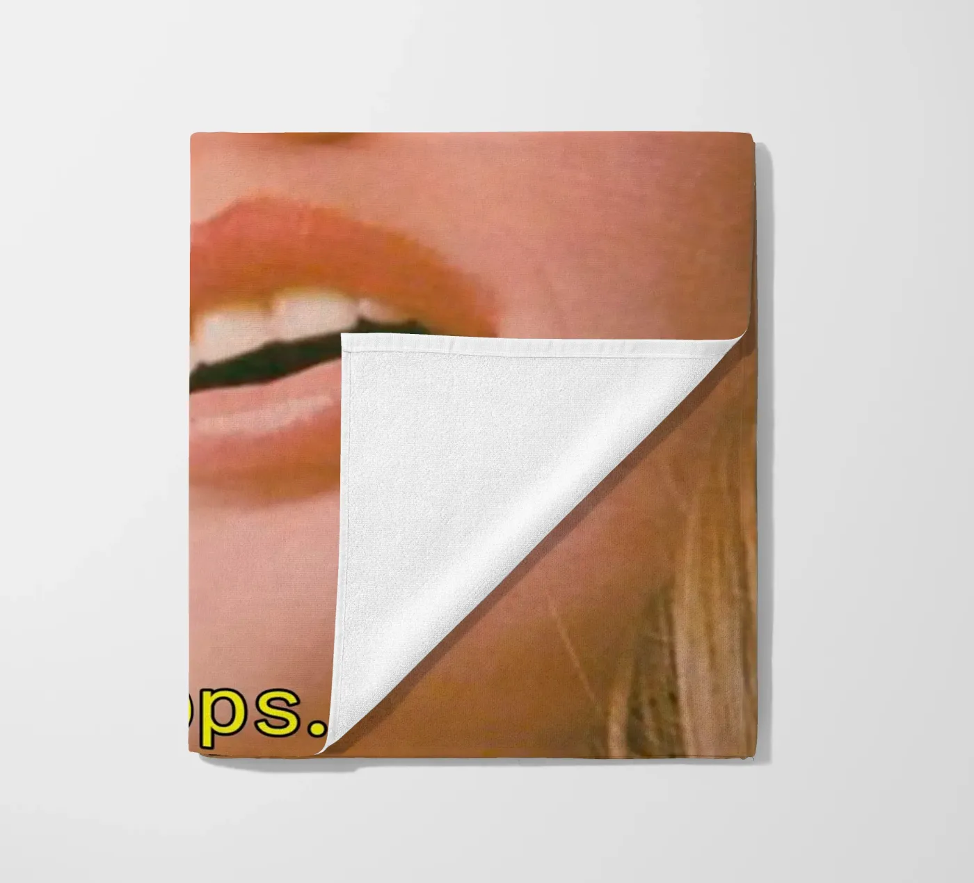 Oops. (The Explosion) Strandtuch von MsGonzalez