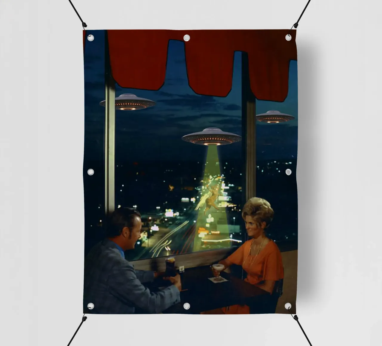 Meow! Cat abduction telo in pvc da MsGonzalez