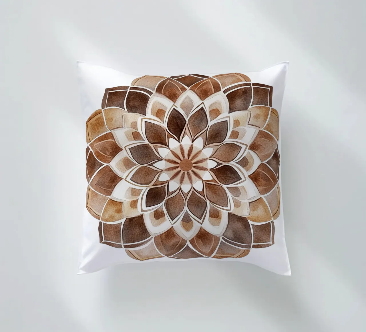 Mandala di moka ad acquerello cuscino da Spiritual Touch
