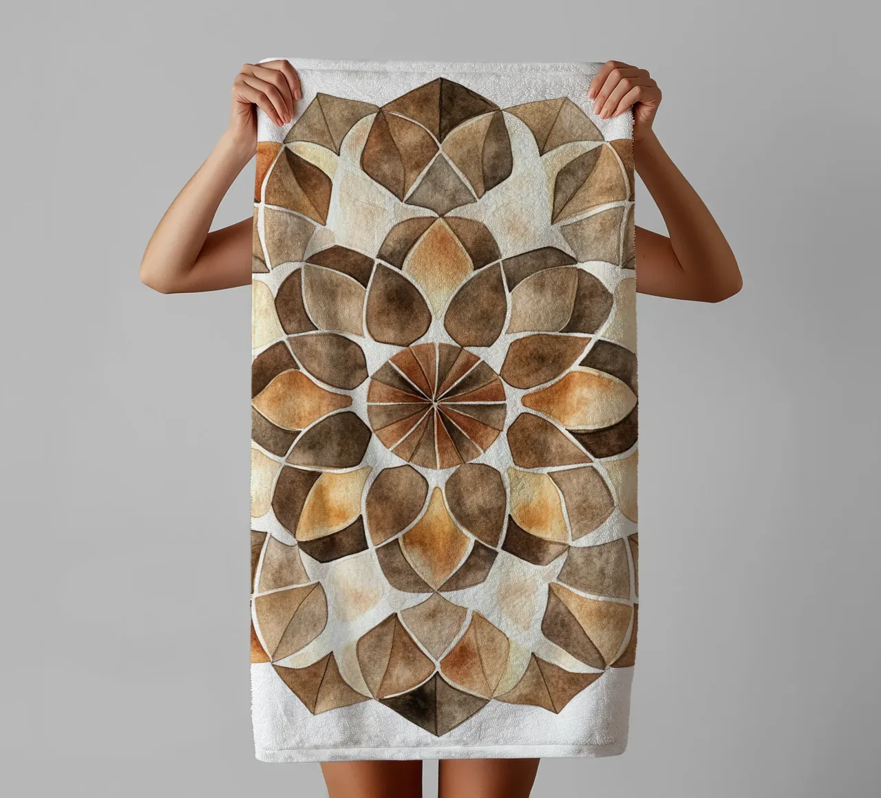 Mandala di moka ad acquerello asciugamano da bagno da Spiritual Touch