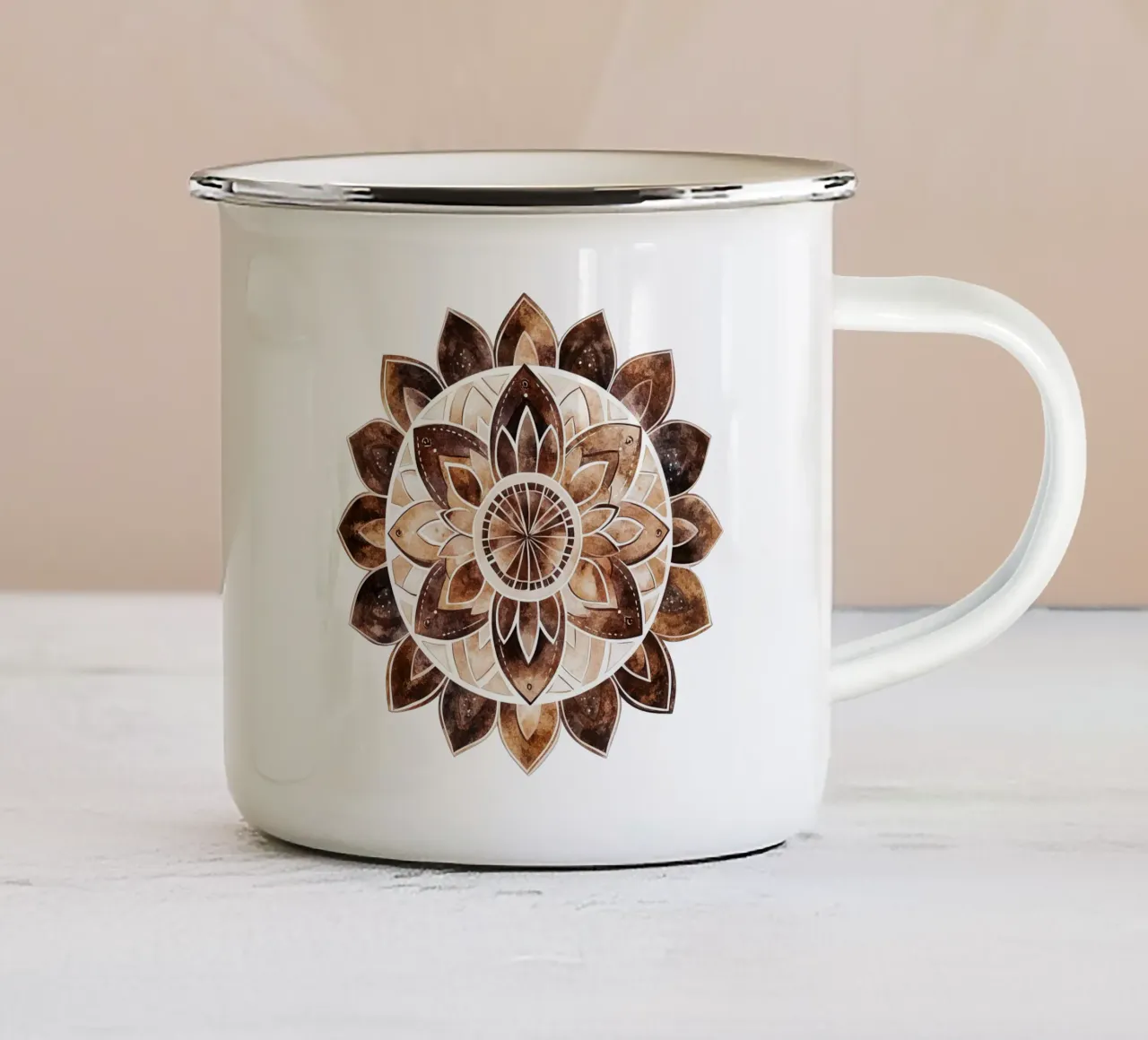 Mandala di moka ad acquerello tazza in smalto da Spiritual Touch