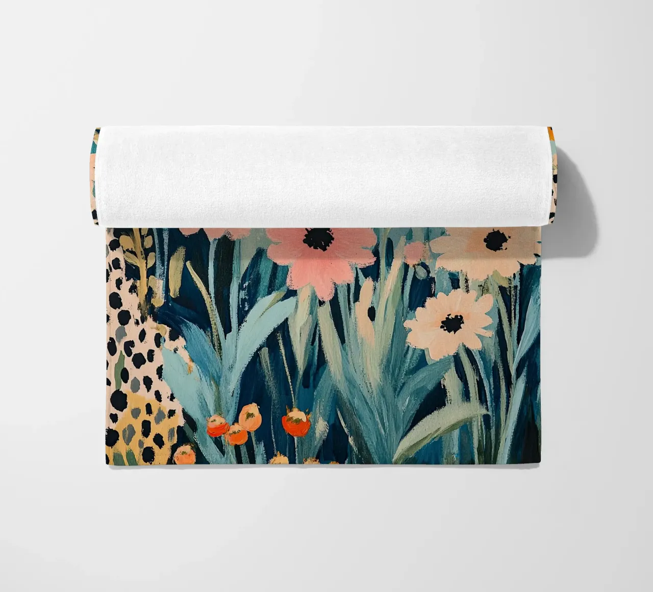 Fiori di leopardo telo mare da Nikis Art Studio
