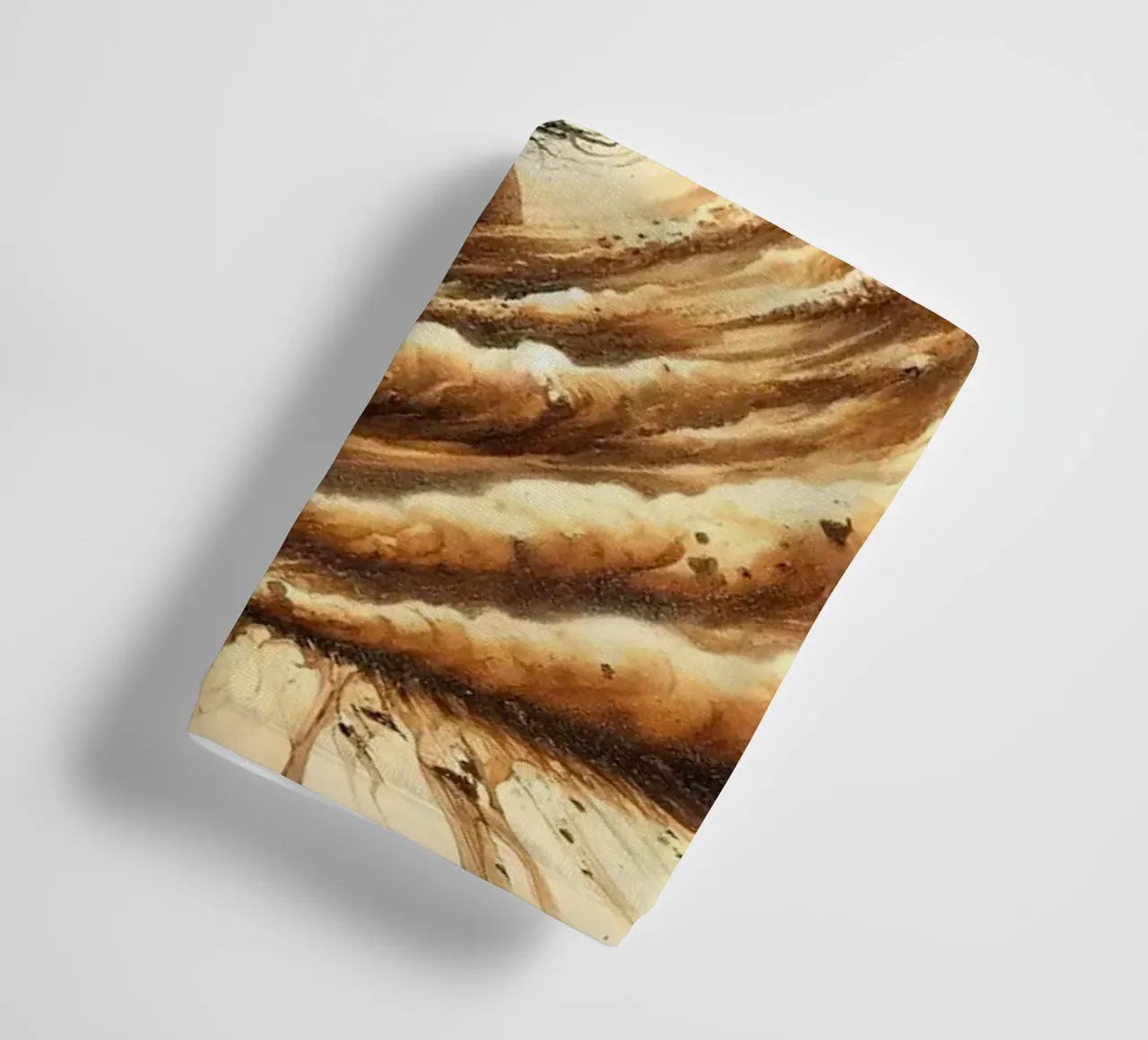 L'abbraccio della tempesta del deserto asciugamano da bagno da Chromatic Fusion Studio