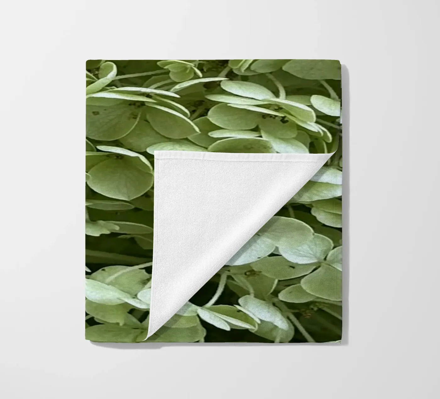 Hydrangea Strandtuch von Estelle Création