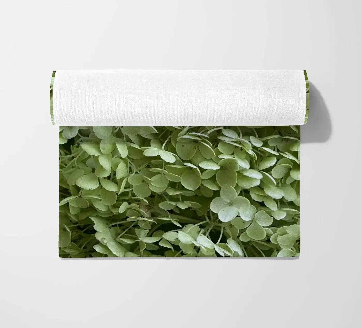 Hydrangea Strandtuch von Estelle Création