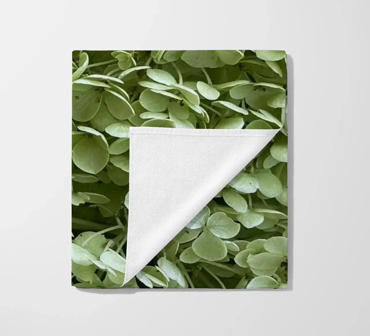 Hortensia strandhanddoek van Estelle Création