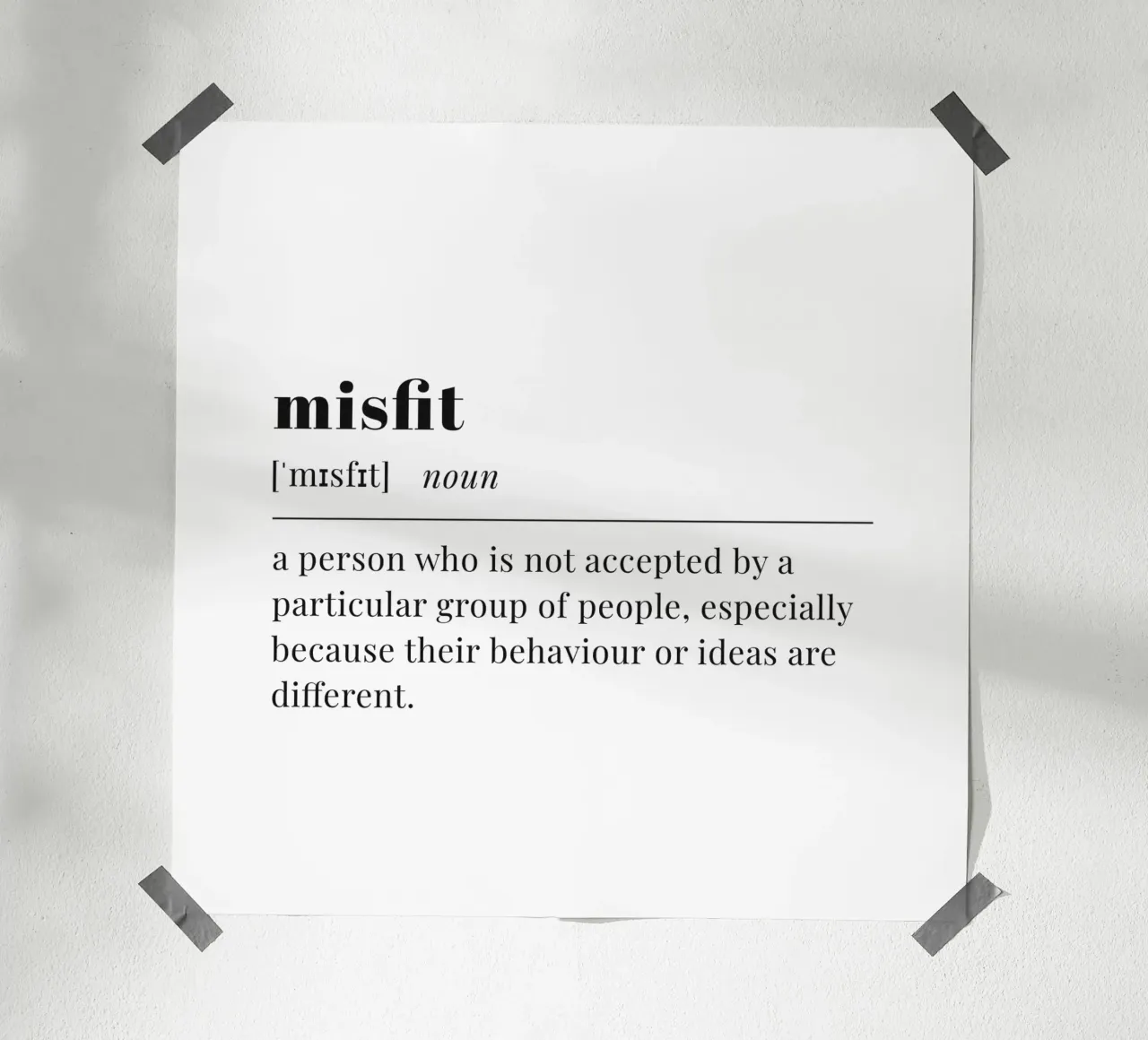 misfit poster con telaio in legno da pilotpegasus