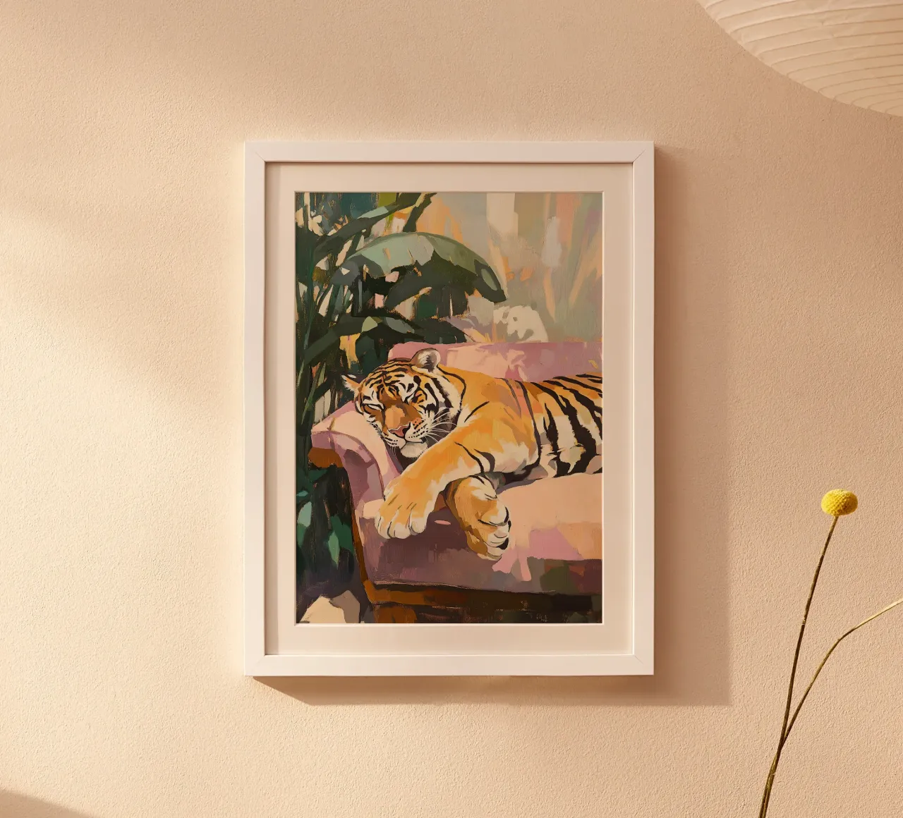 La tigre sul divano poster con telaio in alluminio da Nikis Art Studio