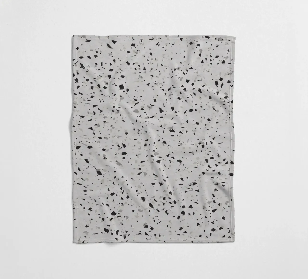 Schwarzer und weißer Terrazzo Fleecedecke von amini54