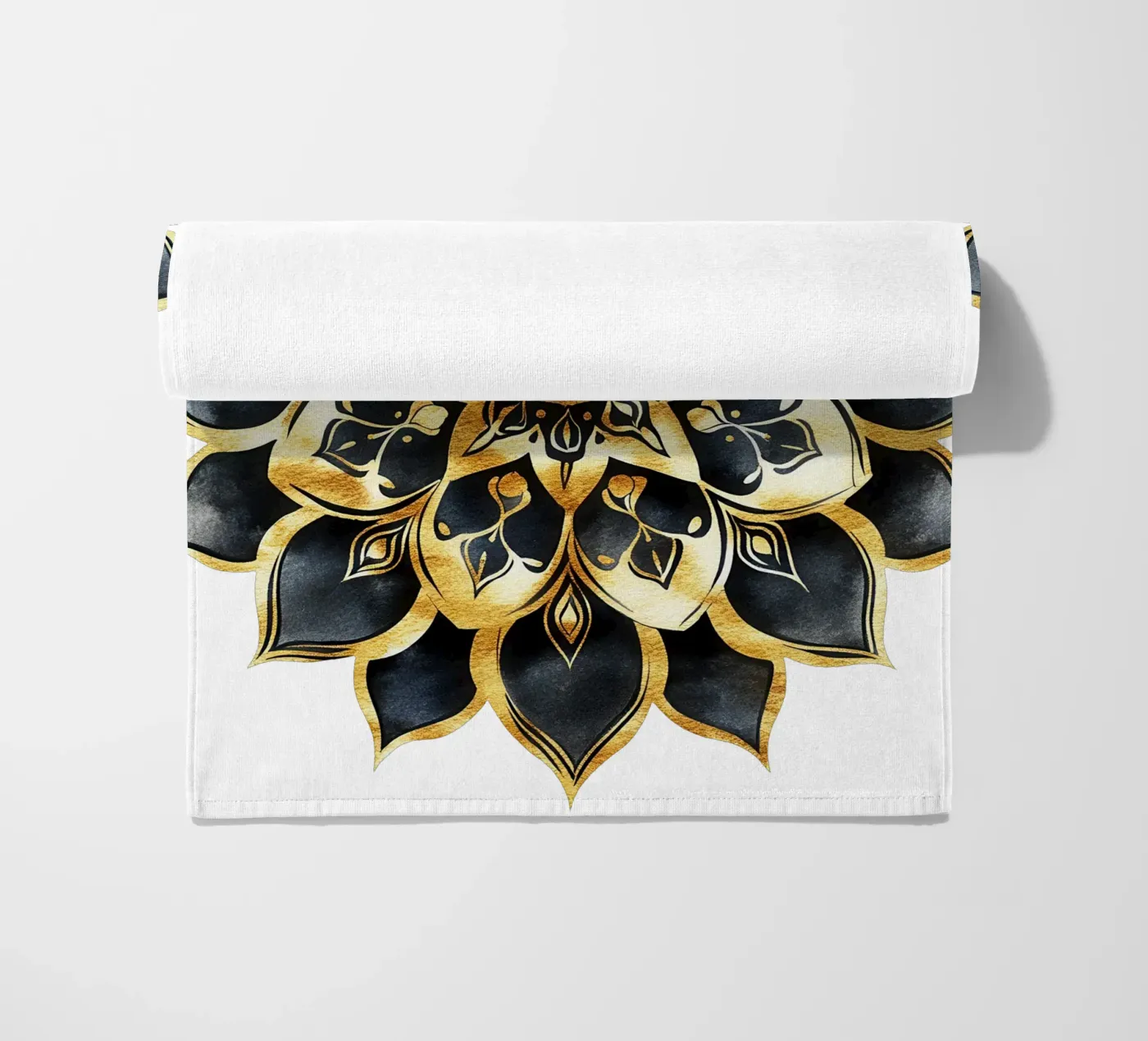 Black & Gold Mandala telo mare da Spiritual Touch