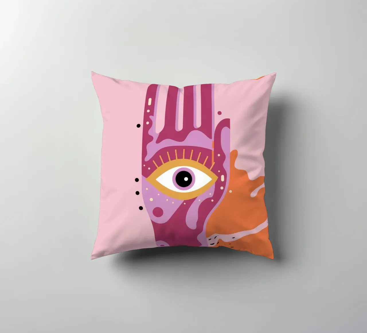 Mano occhio luna cuscino da Demar Galleria
