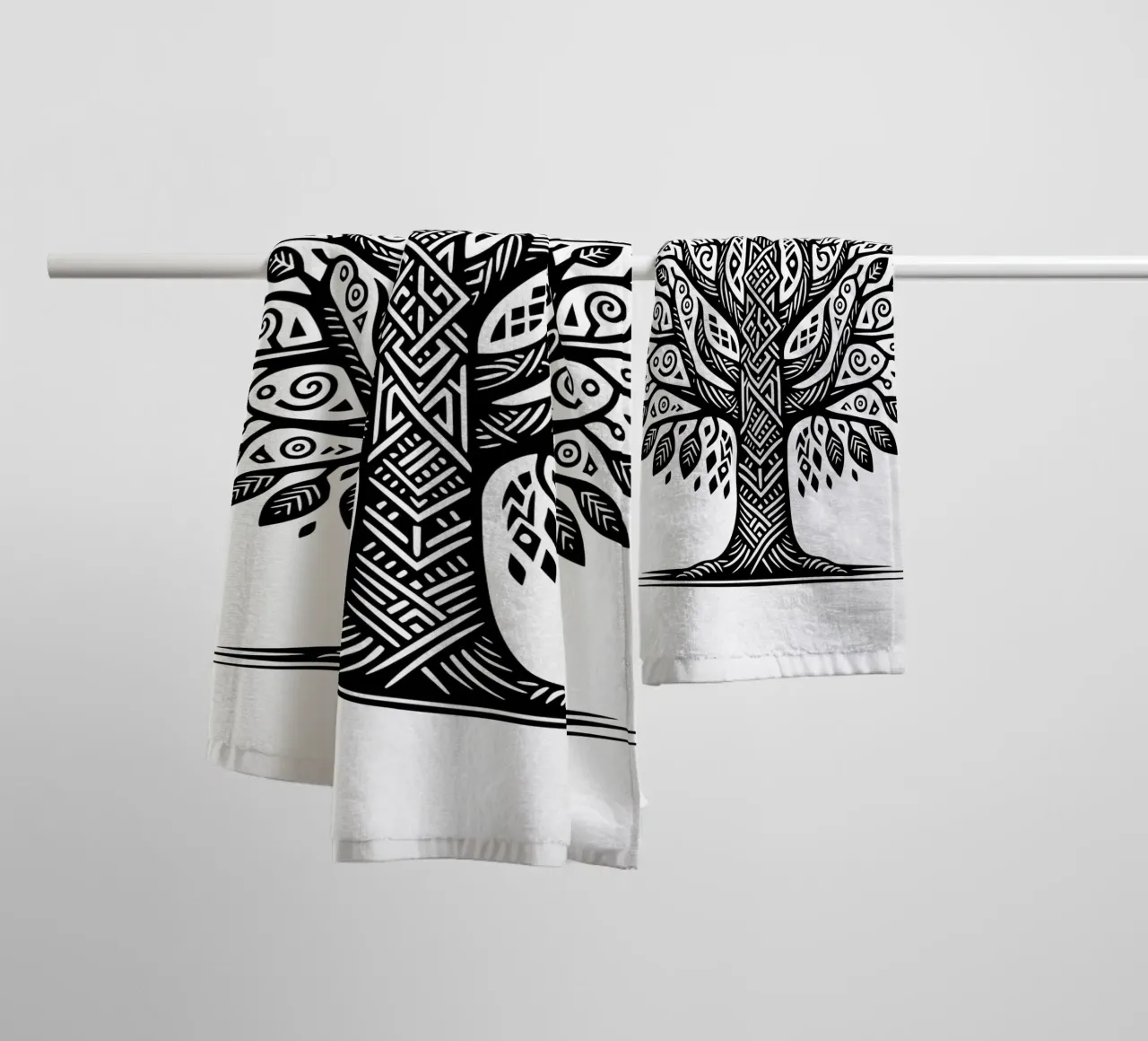 Albero della vita in bianco e nero asciugamano da bagno da Spiritual Touch