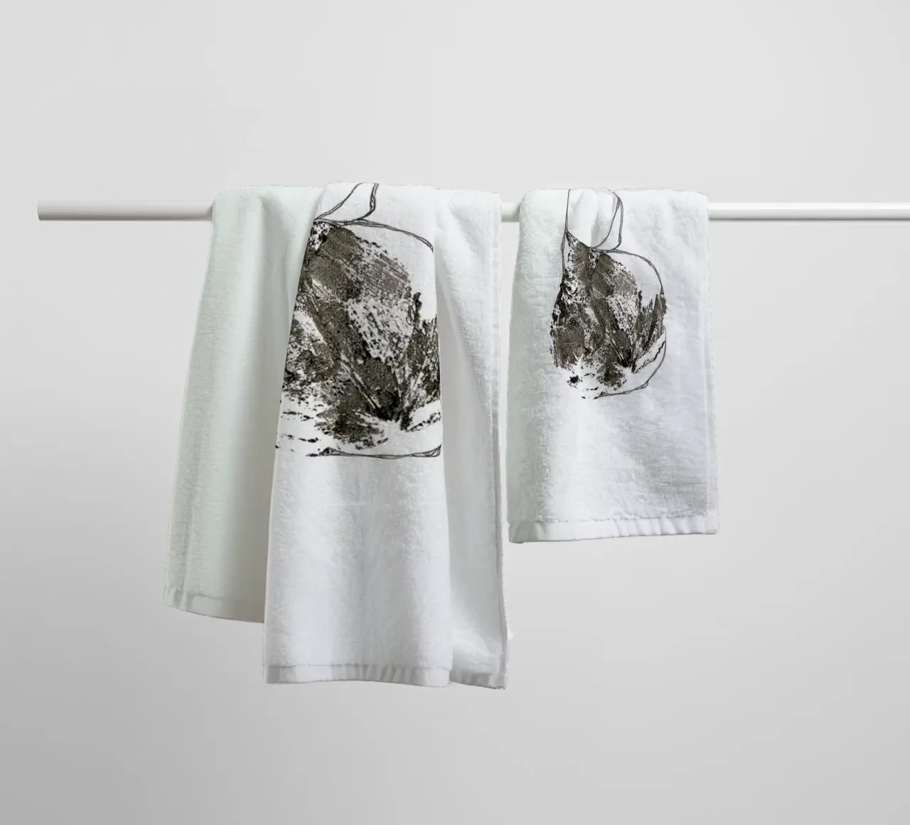 B badhanddoek van Marina Guiu