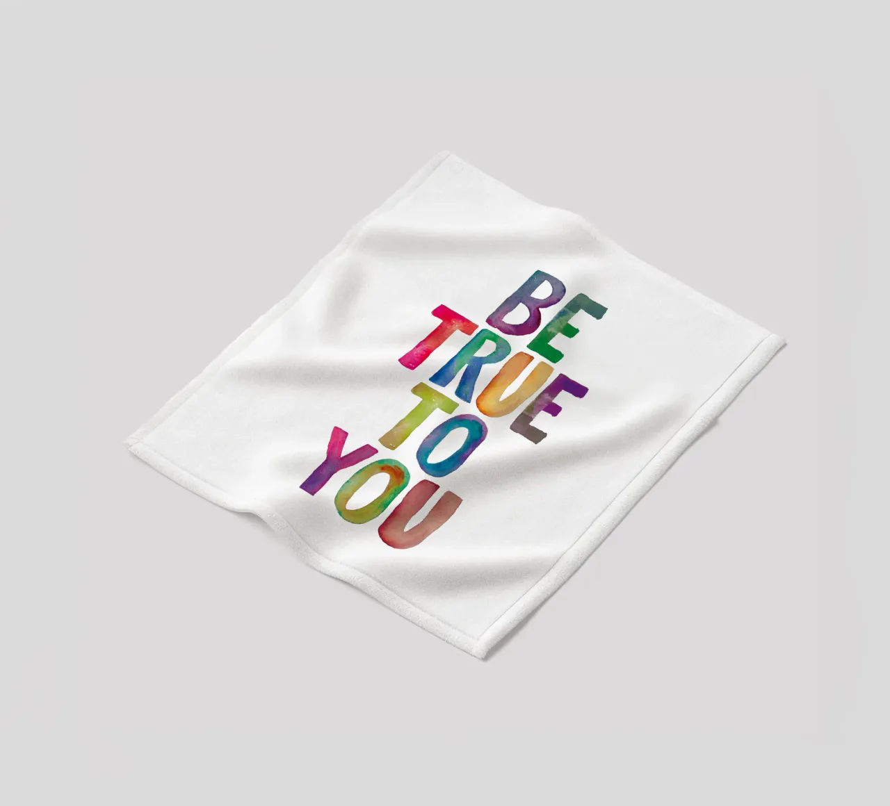Be True to You - Design tipografico arcobaleno per bambini coperta in pile da THE MOTIVATED TYPE