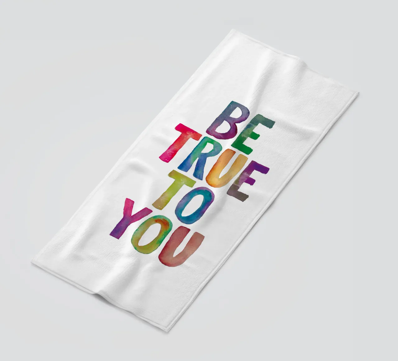 Be True to You - Design tipografico arcobaleno per bambini telo mare da THE MOTIVATED TYPE