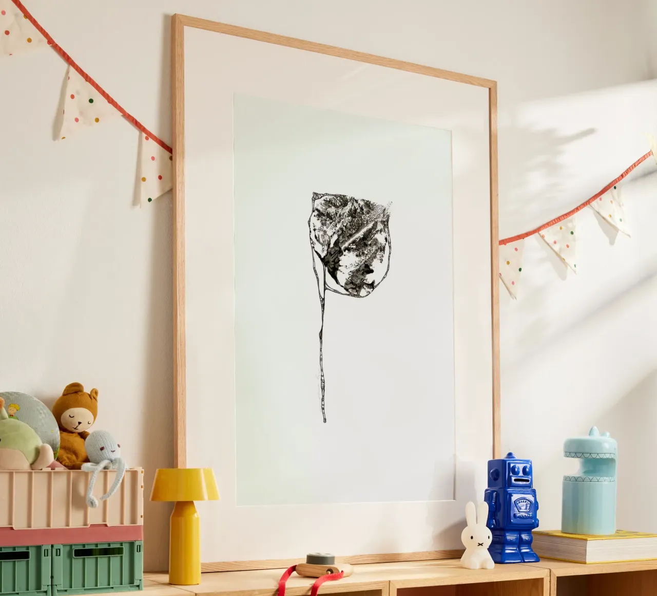 P poster con telaio in plastica da Marina Guiu