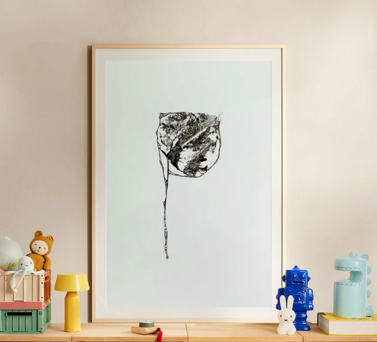 P poster con telaio in plastica da Marina Guiu