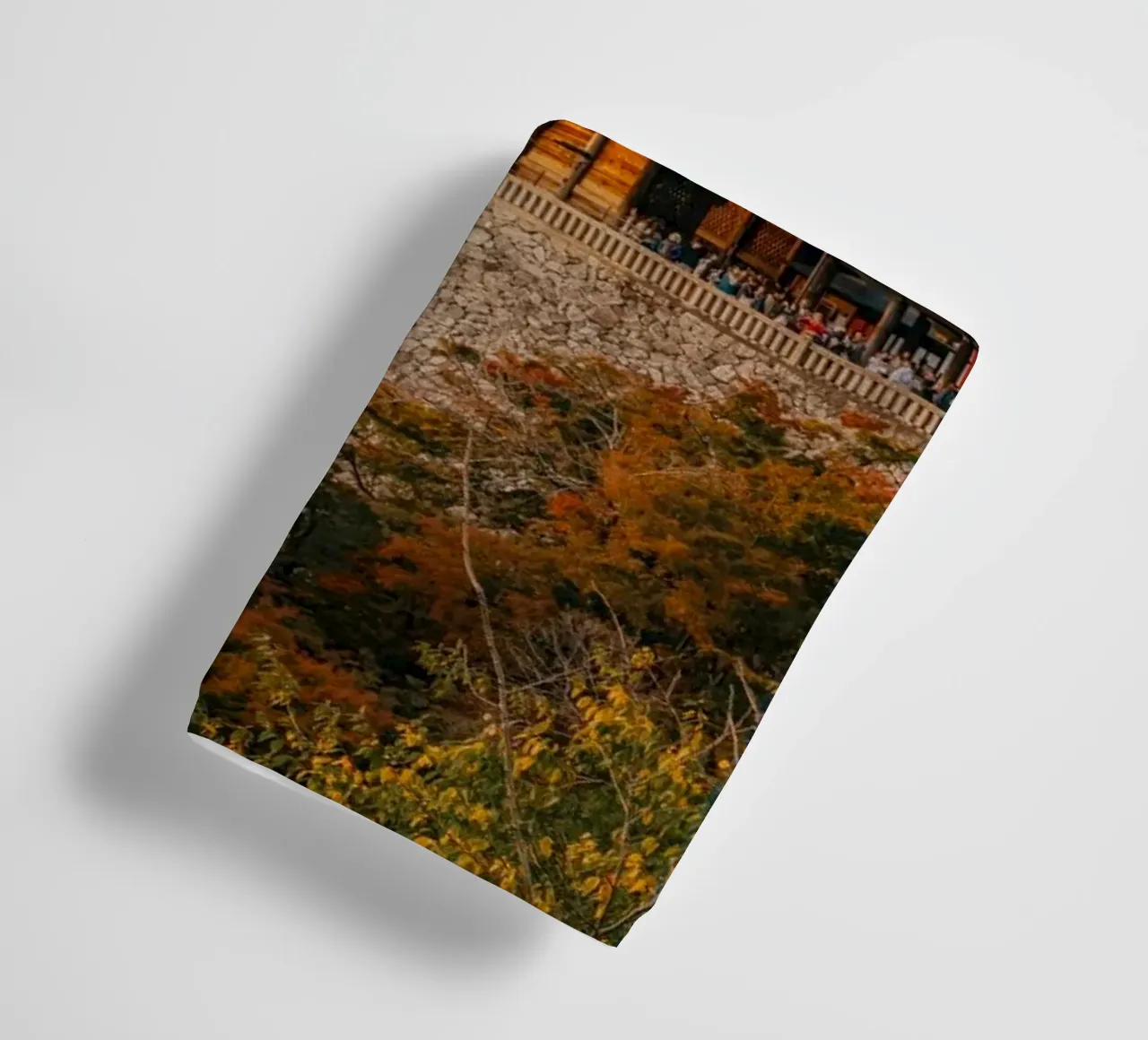 Kiyomizu-dera Temple in Kyoto in autumn asciugamano da bagno da Marcel Bisig