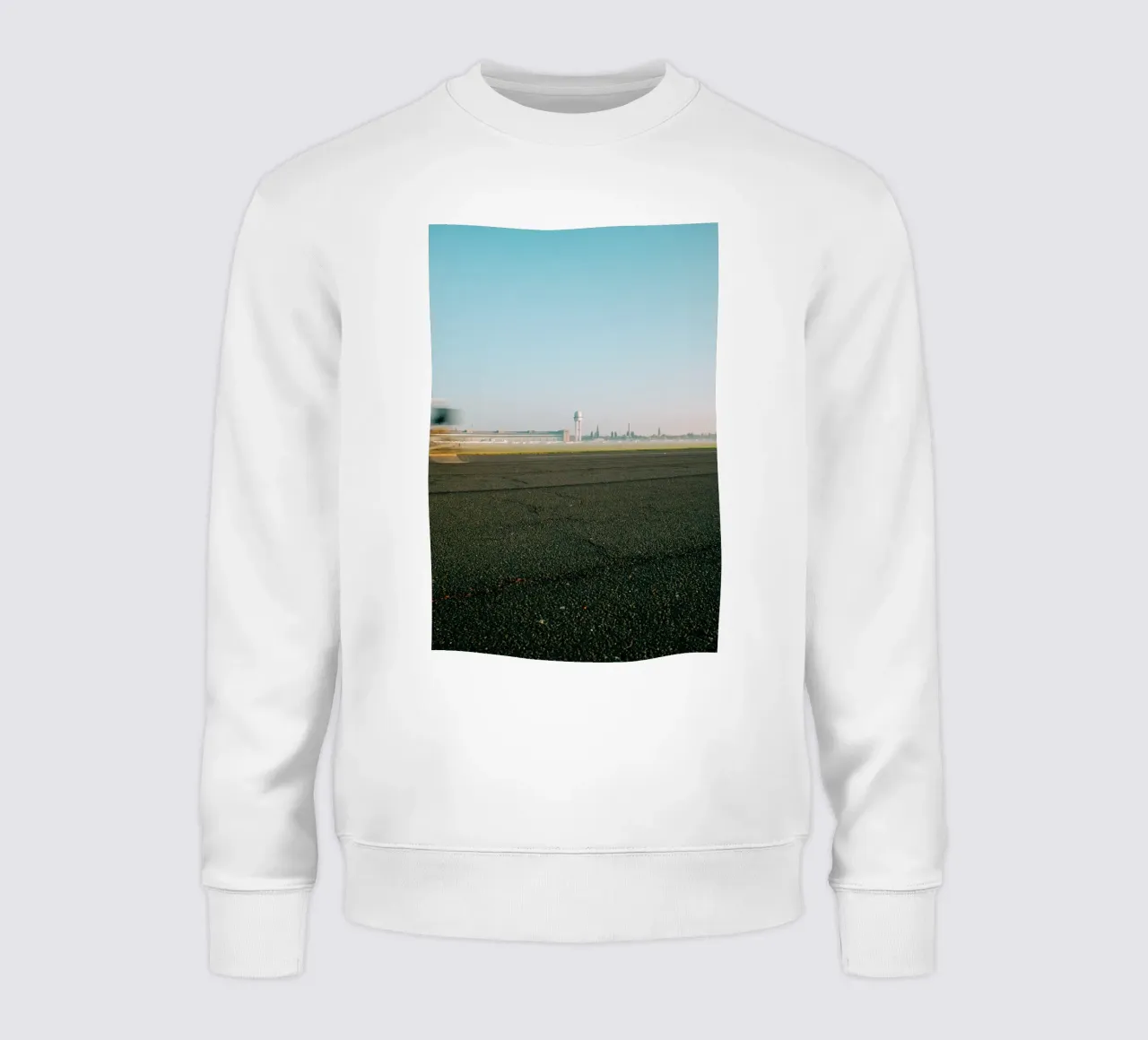 Mattina d'autunno a Berlino - Tempelhofer Feld felpa da Bold and Retro