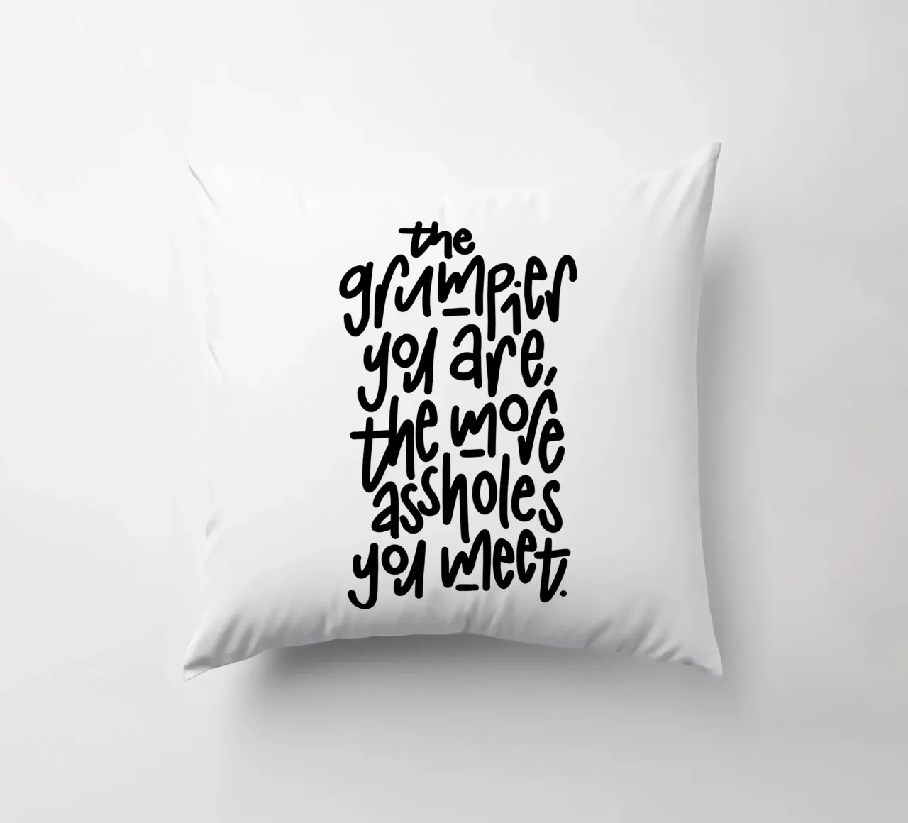 Grumpy Kissen von LIMITED EDITION LETTERS