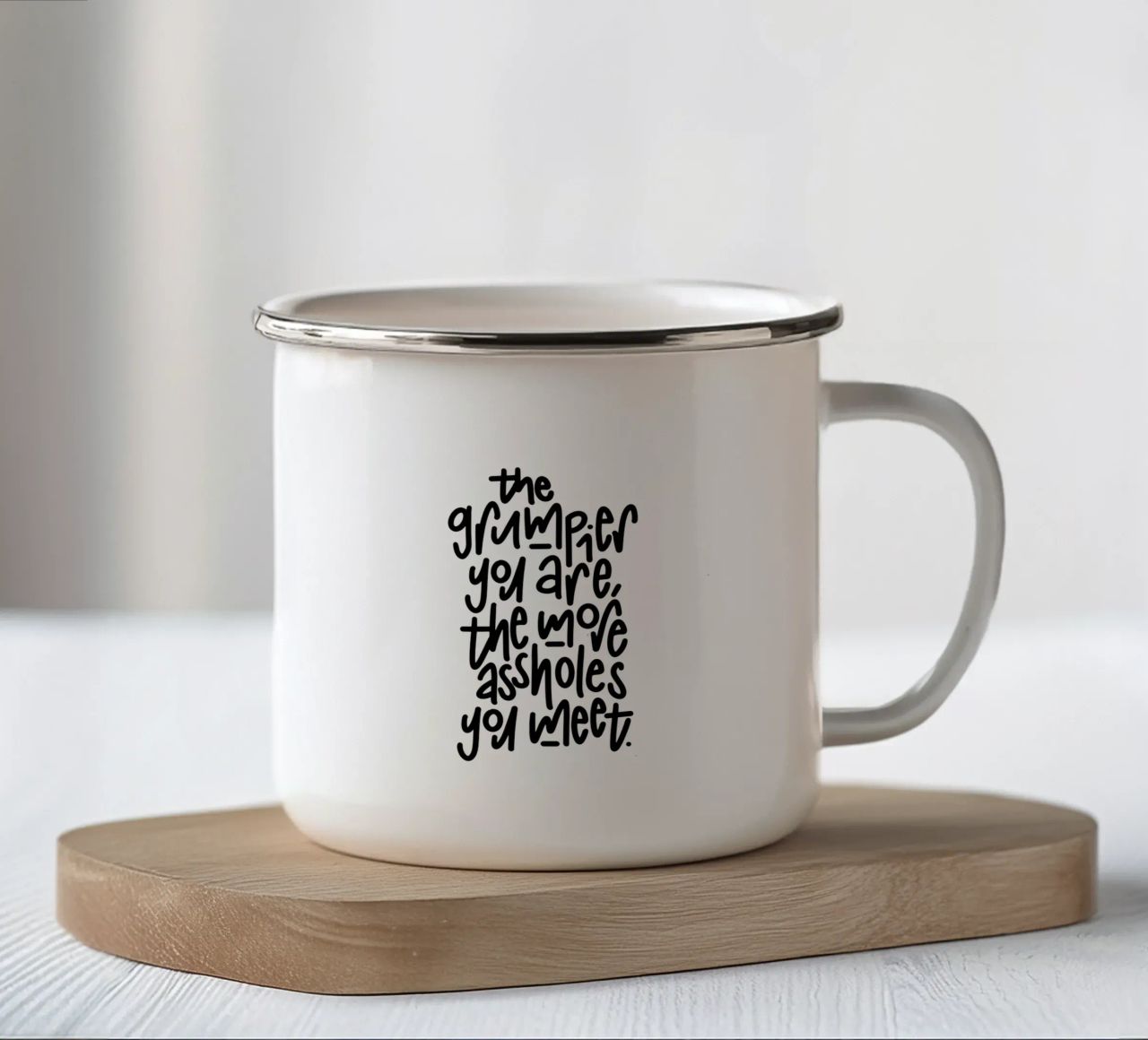 Grumpy tazza in smalto da LIMITED EDITION LETTERS