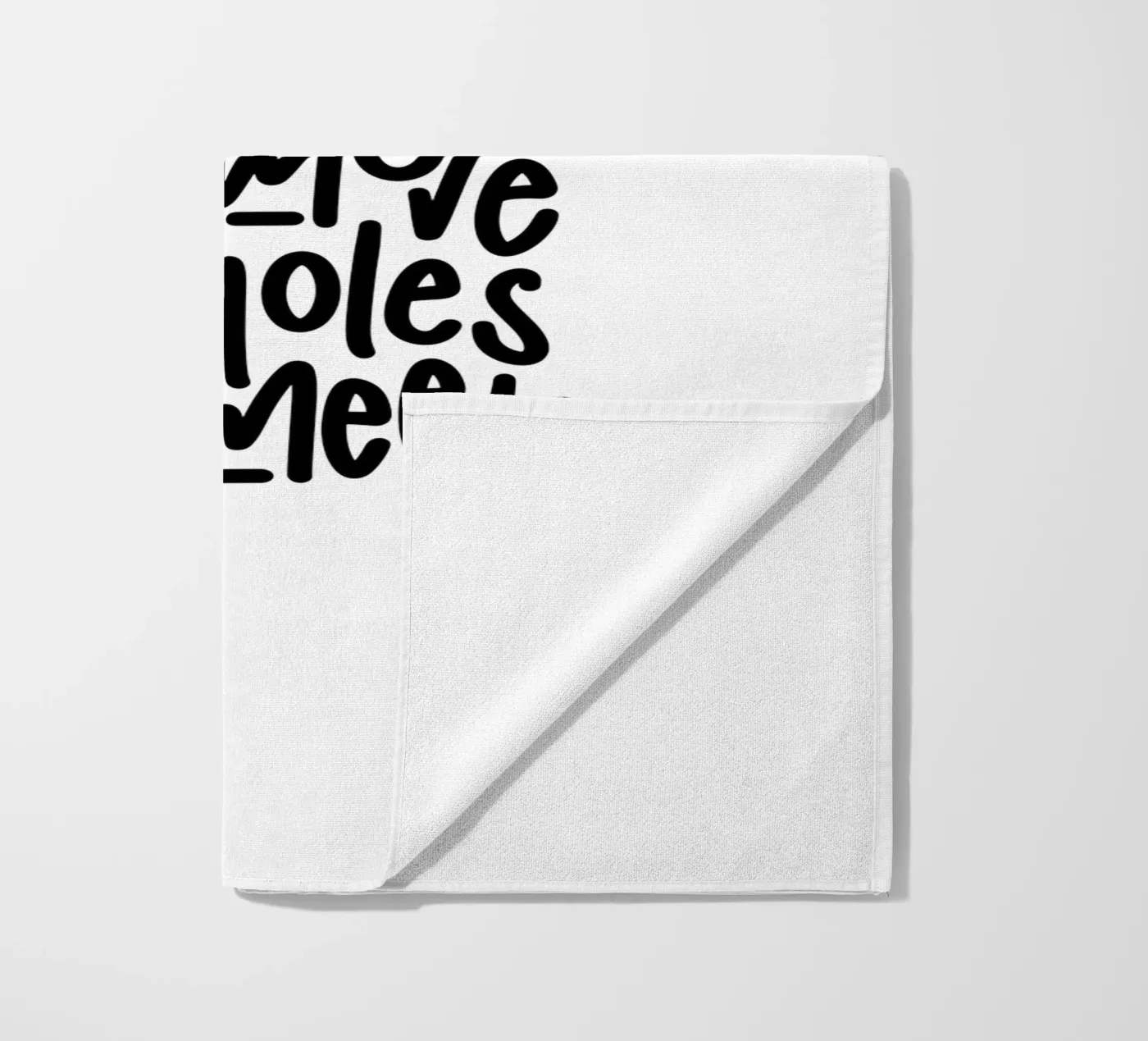 Grumpy Strandtuch von LIMITED EDITION LETTERS