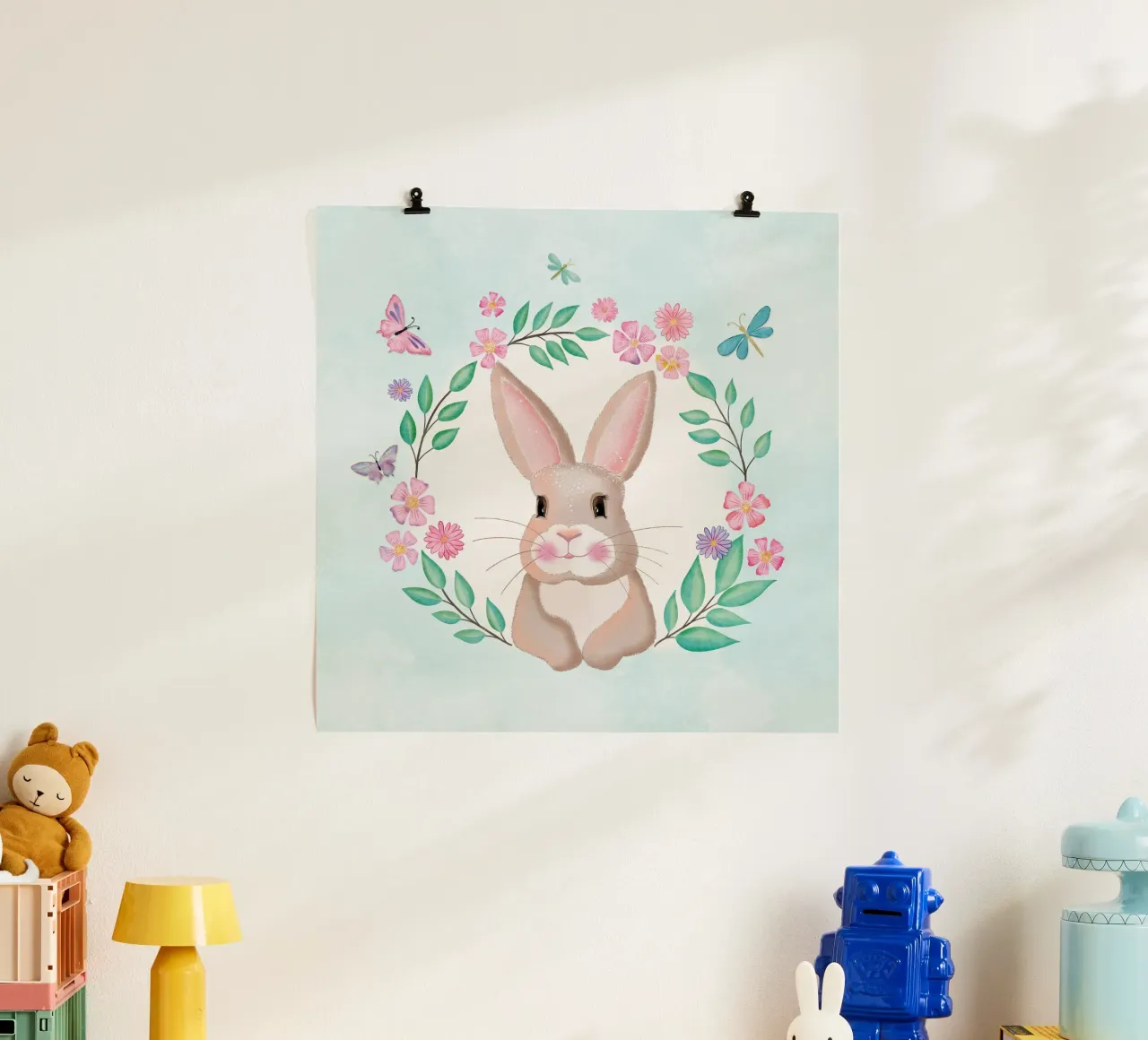 Simpatico coniglietto in una corona di fiori. Non solo per Pasqua. carta hahnemühle da CalliLetters